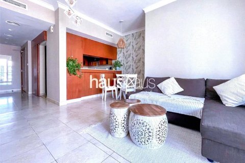 Apartment in The Views, Dubai, UAE 1 bedroom, 79 sq.m. № 625221 - photo 4