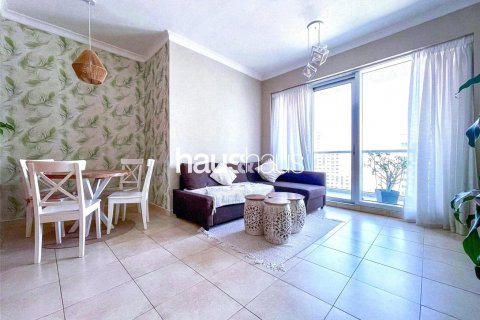 Apartment in The Views, Dubai, UAE 1 bedroom, 79 sq.m. № 625221 - photo 2