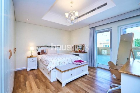 Vilë në Al Furjan, Dubai, Emiratet e Bashkuara Arabe 5 dhoma gjumi, 506 m2. № 625219 - Foto 10