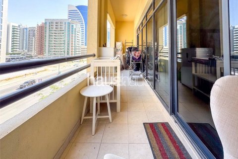 Apartemen di Greens, Dubai, UEA 3 kamar tidur, 154 m2 nomor 625220 - foto 10