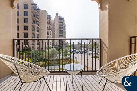 Umm Suqeim、Dubai、UAEにあるマンション 1ベッドルーム、70 m2 No685312