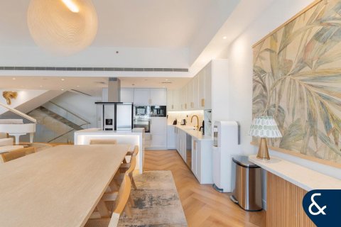 Apartamento para venda em Palm Jumeirah, Dubai, EAU 2 quartos, 371 m2 № 685305 - foto 13