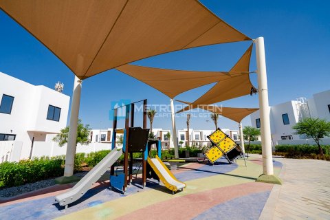 Rumah bandar di Al Ghadeer, Abu Dhabi, UAE 2 bilik tidur, 157.5 meter persegi № 700483 - foto 12