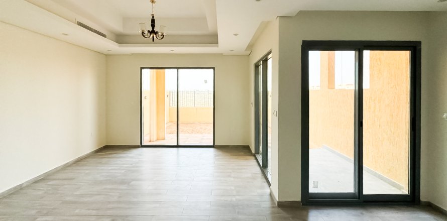 خانه شهری در Living Legends، Dubai ، امارات متحده عربی 3 خوابه ، 185.62 متر مربع.  شماره 749099