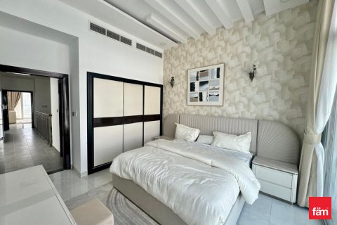 Huvila Al Furjan, Dubai, Arabiemiraatit 4 makuuhuonetta, 299.8 m2 № 722494 - kuva 18