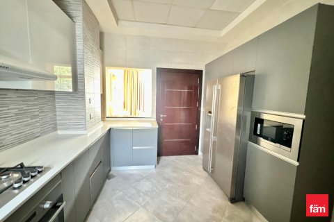 Huvila Al Furjan, Dubai, Arabiemiraatit 4 makuuhuonetta, 299.8 m2 № 722494 - kuva 10