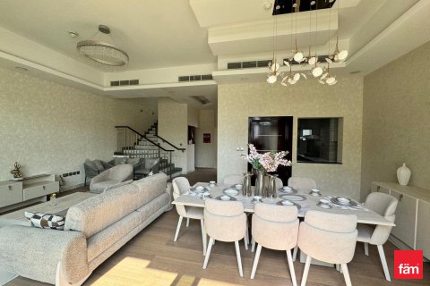 Huvila Al Furjan, Dubai, Arabiemiraatit 4 makuuhuonetta, 299.8 m2 № 722494 - kuva 5
