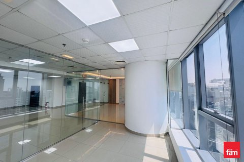 Üürile anda kontor asukohaga Dubai, AÜE: 106.9 m² Nr 693261 - pilt 7