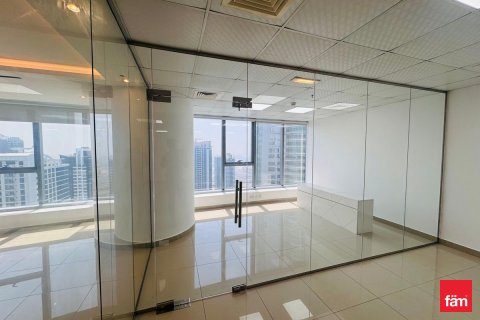 Üürile anda kontor asukohaga Dubai, AÜE: 106.9 m² Nr 693261 - pilt 2
