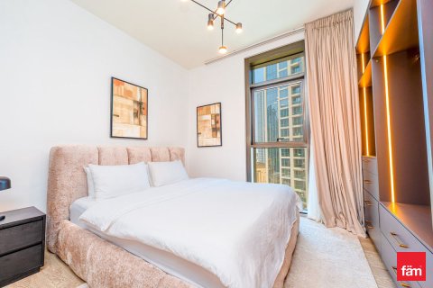 Appartamento in vendita a Downtown Dubai (Downtown Burj Dubai), Dubai, EAU 2 camere da letto, 99.5 mq. № 693265 - foto 17