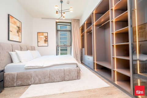 Appartamento in vendita a Downtown Dubai (Downtown Burj Dubai), Dubai, EAU 2 camere da letto, 99.5 mq. № 693265 - foto 11