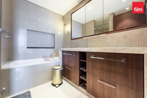 Lägenhet uthyres i Downtown Dubai (Downtown Burj Dubai), Dubai, UAE 2 sovrum, 130 kvm Nr. 722747 - fotografi 17