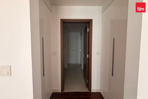 Apartmen di City Walk, Dubai, UAE 2 bilik tidur, 180.6 meter persegi № 726020 - foto 6