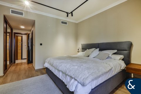 Apartment til salg i Dubai Marina, Dubai, UAE 2 soveværelser, 136 kvm № 667424 - foto 15