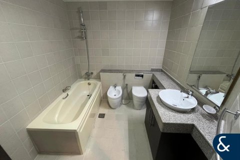 Appartement te koop in Dubai Marina, Dubai, VAE 2 slaapkamers, 111 vr.m., nr 667426 - foto 14