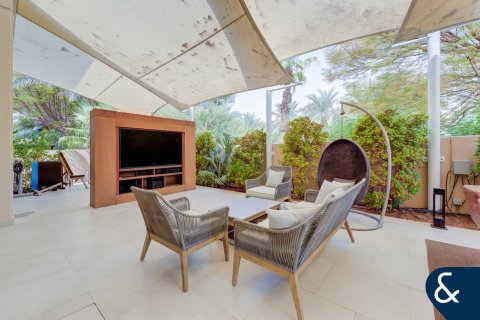 Willa na sprzedaż w Mudon, Dubai, ZEA 5 sypialnie, 535 mkw., nr 667427 - zdjęcie 9