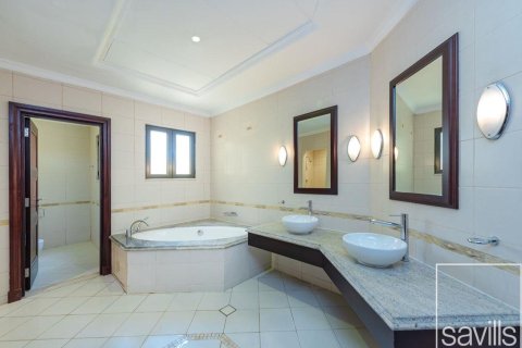 Villa te koop in Palm Jumeirah, Dubai, VAE 4 slaapkamers, 658 vr.m., nr 646358 - foto 14