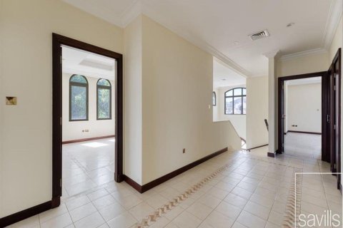 Villa te koop in Palm Jumeirah, Dubai, VAE 4 slaapkamers, 658 vr.m., nr 646358 - foto 6