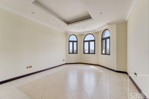 Villa zum Verkauf in Palm Jumeirah, Dubai, VAE 4 Schlafzimmer, 658 m2 Nr. 646358 - Foto 8