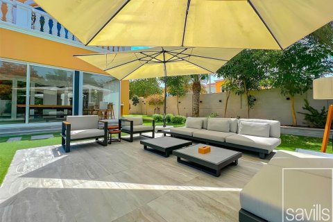 Jumeirah Park, Dubai, संयुक्त अरब अमीरात में विला, 5 बेडरूम, 790 वर्ग मीटर, संख्या 646320 - फ़ोटो 19