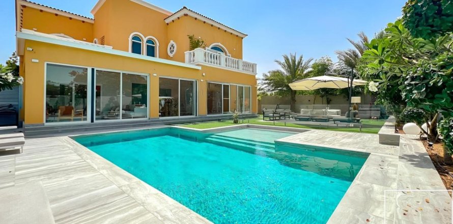 Vila u Jumeirah Park, Dubai, UAE 790 m2, 5 spavaćih soba Br. 646320