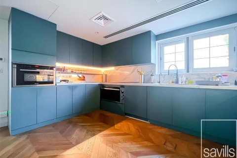 Vila di Jumeirah Park, Dubai, UEA 5 kamar tidur, 790 m2 nomor 646320 - foto 8