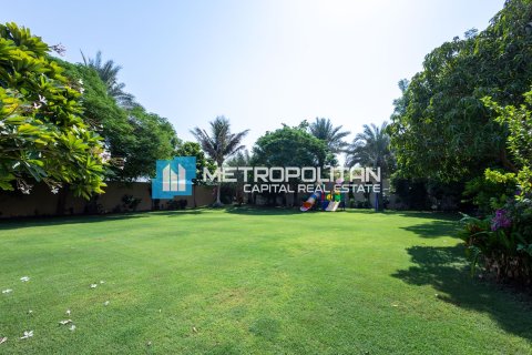 Willa na sprzedaż w Khalifa City, Abu Dhabi, ZEA 9 sypialnie, 836.1 mkw., nr 652743 - zdjęcie 24