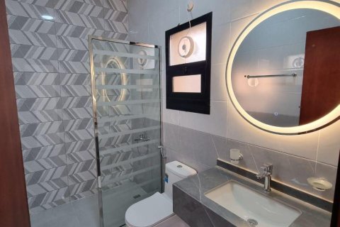 Villa til salg i Al Helio, Ajman, UAE 5 soveværelser, 280 kvm № 652741 - foto 14