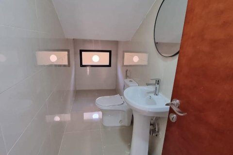 Villa til salg i Al Helio, Ajman, UAE 5 soveværelser, 280 kvm № 652741 - foto 6