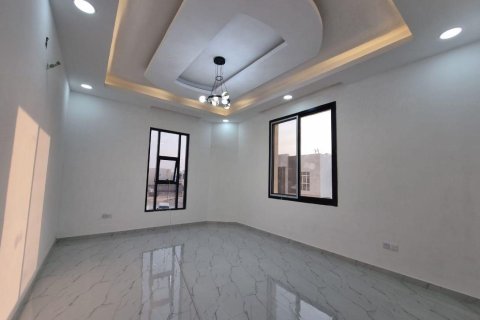 Villa til salg i Al Helio, Ajman, UAE 5 soveværelser, 280 kvm № 652741 - foto 7