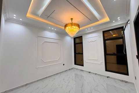 Купити віллу в Аджман, ОАЕ 6 спалень, 280м2, № 652740 - фото 9