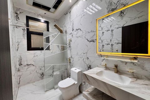 Купити віллу в Аджман, ОАЕ 6 спалень, 280м2, № 652740 - фото 17