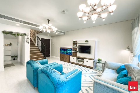 Dubai, BAE’de satılık villa 3 yatak odası, 186.3 m&sup2; No 703564 - fotoğraf 3