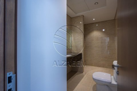 Townhouse in Al Salam Street, Abu Dhabi, UAE 3 bedrooms, 271 sq.m. № 614932 - photo 16