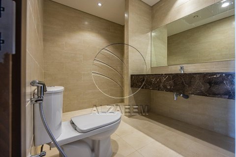 Townhouse in Al Salam Street, Abu Dhabi, UAE 3 bedrooms, 271 sq.m. № 614932 - photo 21