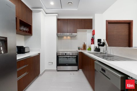דירה להשכרה ב Al Kifaf, Dubai, איחוד האמירויות  2 חדרי שינה, 144.4 מ"ר, מספר 703963 - תמונה 12