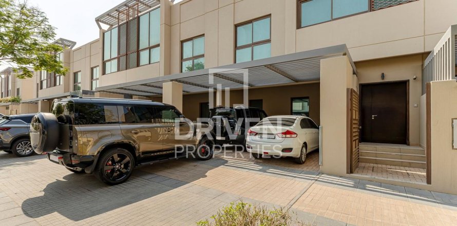 Villa à Meydan, Dubai, EAU: 4 chambres, 291 m2 № 653288