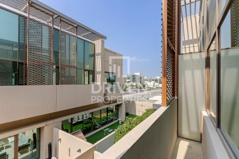 Villa à vendre à  Meydan, Dubai, EAU 4 chambres, 291 m2 № 653288 - photo 2