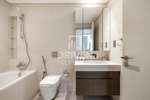 Apartment in Dubai Harbour, Dubai, UAE 1 bedroom, 71 sq.m. № 602217 - photo 8