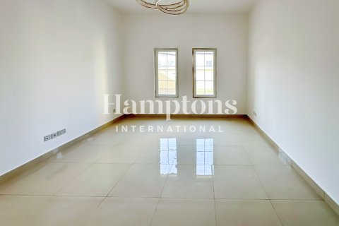 Βίλα σε Dubai Science Park, ΗΑΕ 5 υπνοδωμάτια, 792.18388100 τ.μ. Αρ. 692783 - φωτογραφία 10