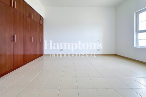 Βίλα σε Dubai Science Park, ΗΑΕ 5 υπνοδωμάτια, 792.18388100 τ.μ. Αρ. 692783 - φωτογραφία 2