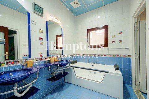 Vila v Emirates Hills, Dubai, SAE 7 ložnice, 1723.71947491 m² Č.: 692785 - fotografie 27