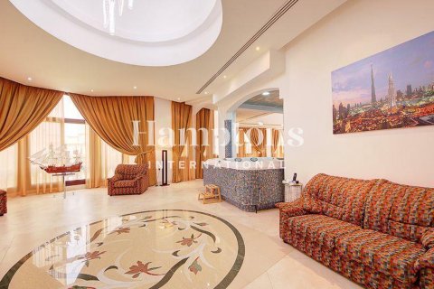 Vila v Emirates Hills, Dubai, SAE 7 ložnice, 1723.71947491 m² Č.: 692785 - fotografie 23