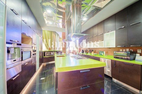 Vila v Emirates Hills, Dubai, SAE 7 ložnice, 1723.71947491 m² Č.: 692785 - fotografie 22