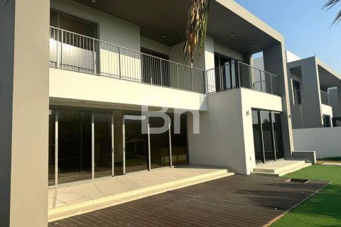 Снять в аренду виллу в Дубай Хилс Эстейт, ОАЭ 5 спален, 541м2, № 614844 - фото 1