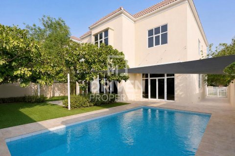 Villa en alquiler en The Villa, Dubai, EAU 6 dormitorios, 668.25 m2 № 768219 - foto 23