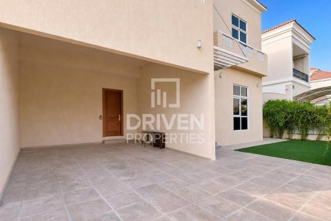 Villa en alquiler en The Villa, Dubai, EAU 6 dormitorios, 668.25 m2 № 768219 - foto 28