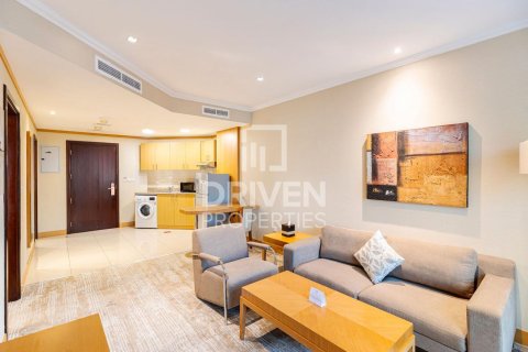 Apartment i Sheikh Zayed Road, Dubai, UAE 1 soveværelse, 42.92 kvm № 768213