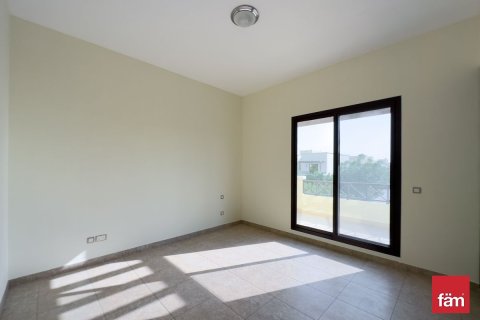 Radový dom v Dubai, SAE 4 spálne, 492.5 m2 č. 727322 - Fotografia 10