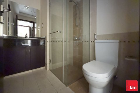 Radový dom v Dubai, SAE 4 spálne, 492.5 m2 č. 727322 - Fotografia 13